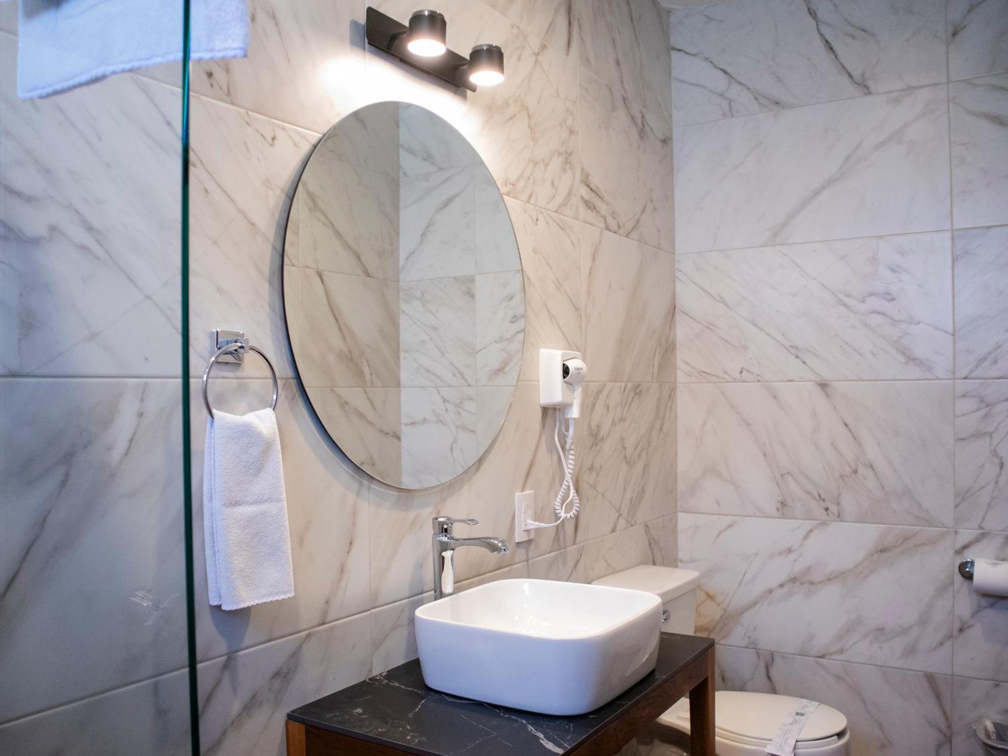 Mayis Hotel 3*