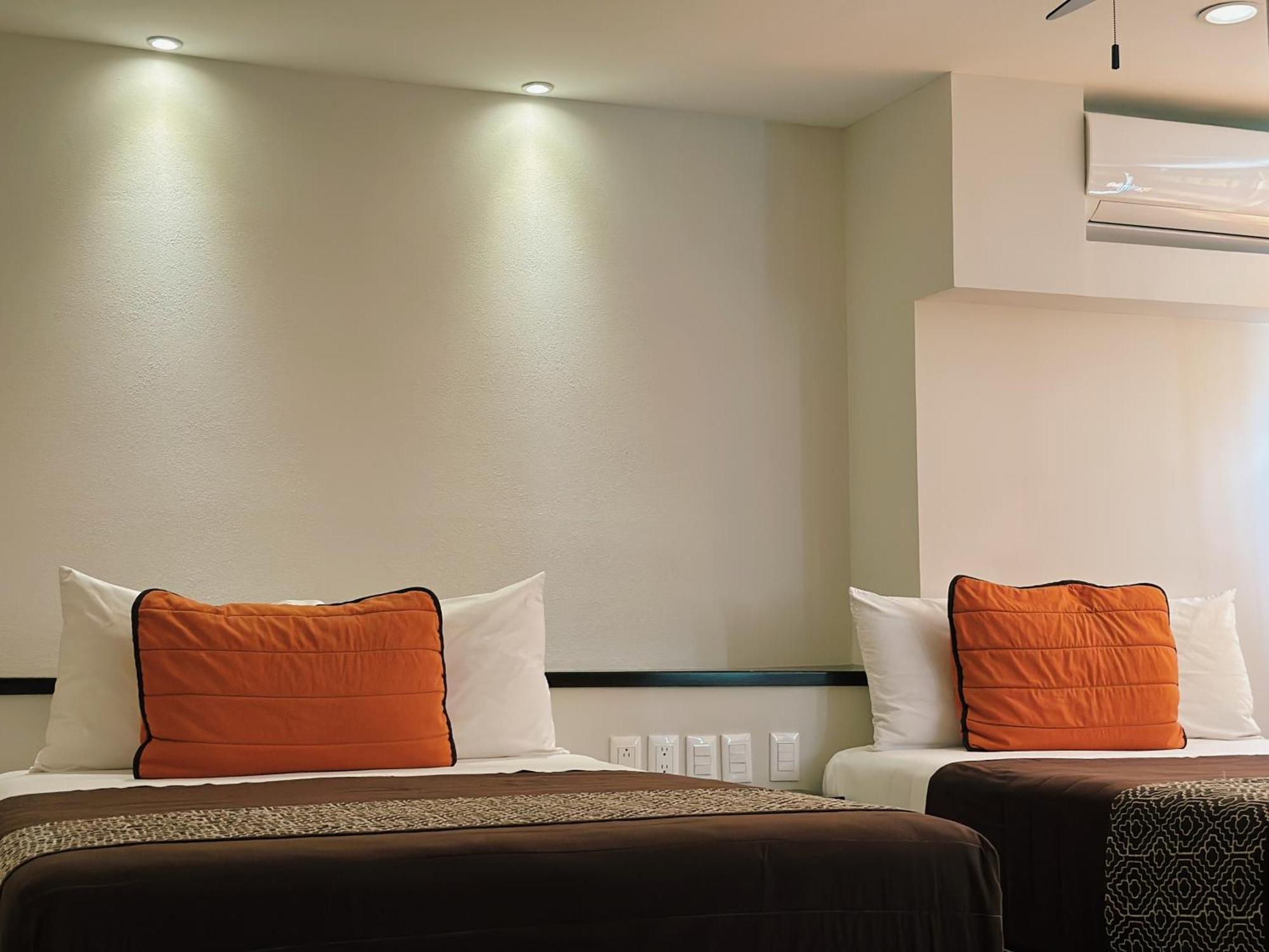 Mayis Hotel
